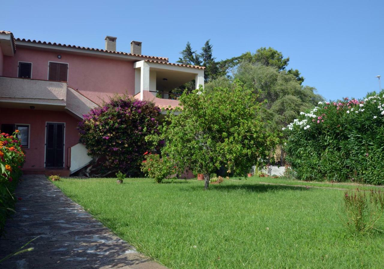Casa Smeralda Cannigione Exteriör bild